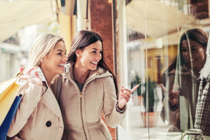 designer clothes marketing